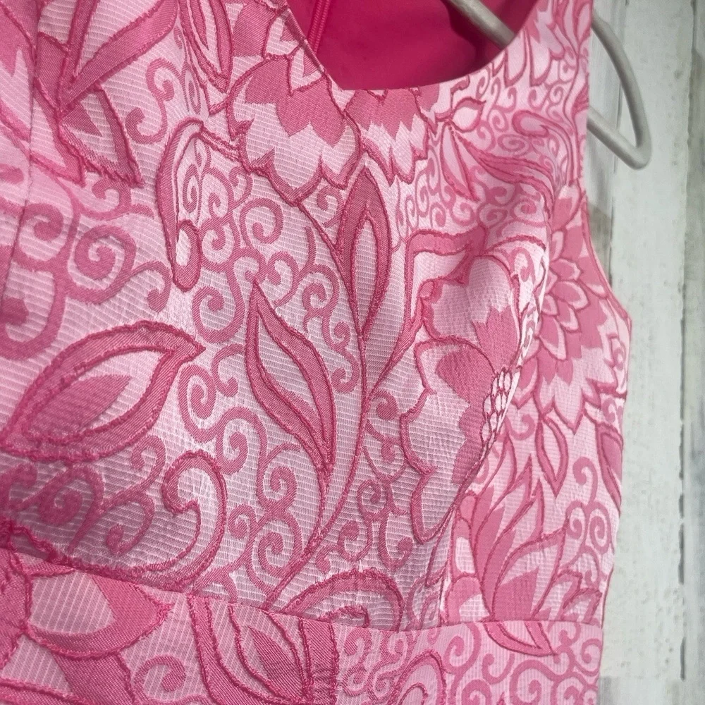 Trina Turk Jayme Sleeveless Dress Jolie Jacquard Pink Fit Flare Pleated size‎ 2